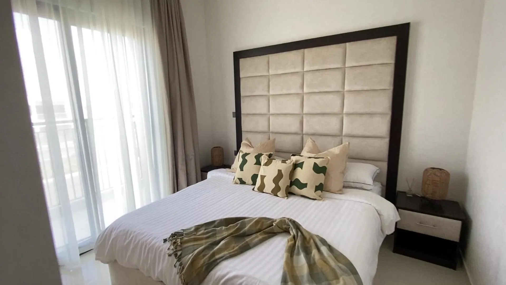 Damac Hills 2 Poolside Villa Dubai 0*,  United Arab Emirates
