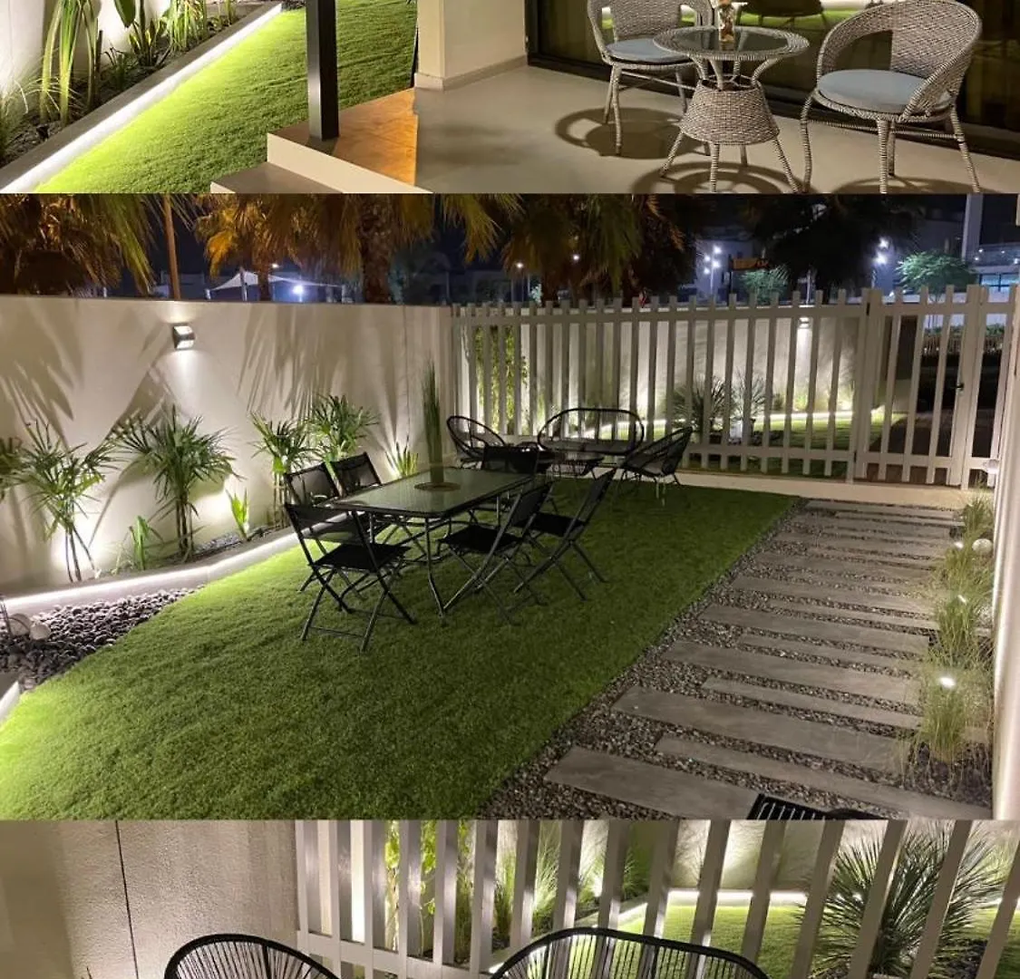Damac Hills 2 Poolside Villa Dubai 0*,